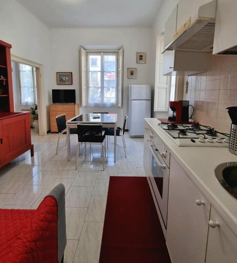 Relaxing Apartment In The Heart Of Milánó Kültér fotó