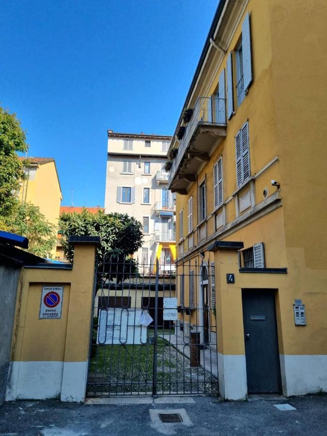 Relaxing Apartment In The Heart Of Milánó Kültér fotó
