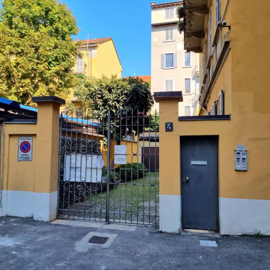 Relaxing Apartment In The Heart Of Milánó Kültér fotó